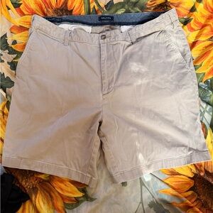 Nautica Men's Tan Flat Front Shorts